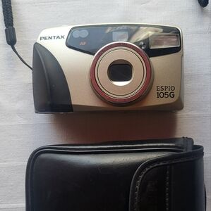 Pentax Espio 105 G Gold Point & Shoot 35mm Film Camera